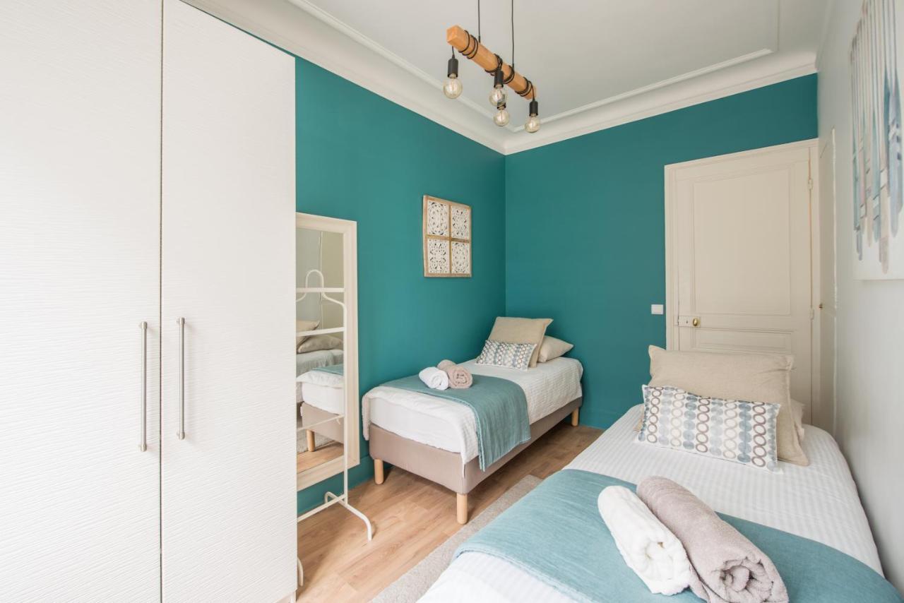 2 Bedroom Appartement Near Tour Eiffel & Trocadero Paris Exterior photo